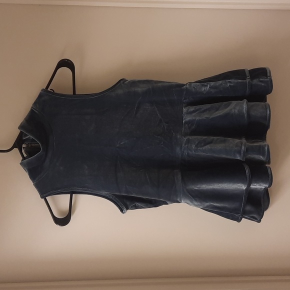 NWT, Torn by Ronny Kobo Ricki Velvet Peplum Top - Picture 4 of 14